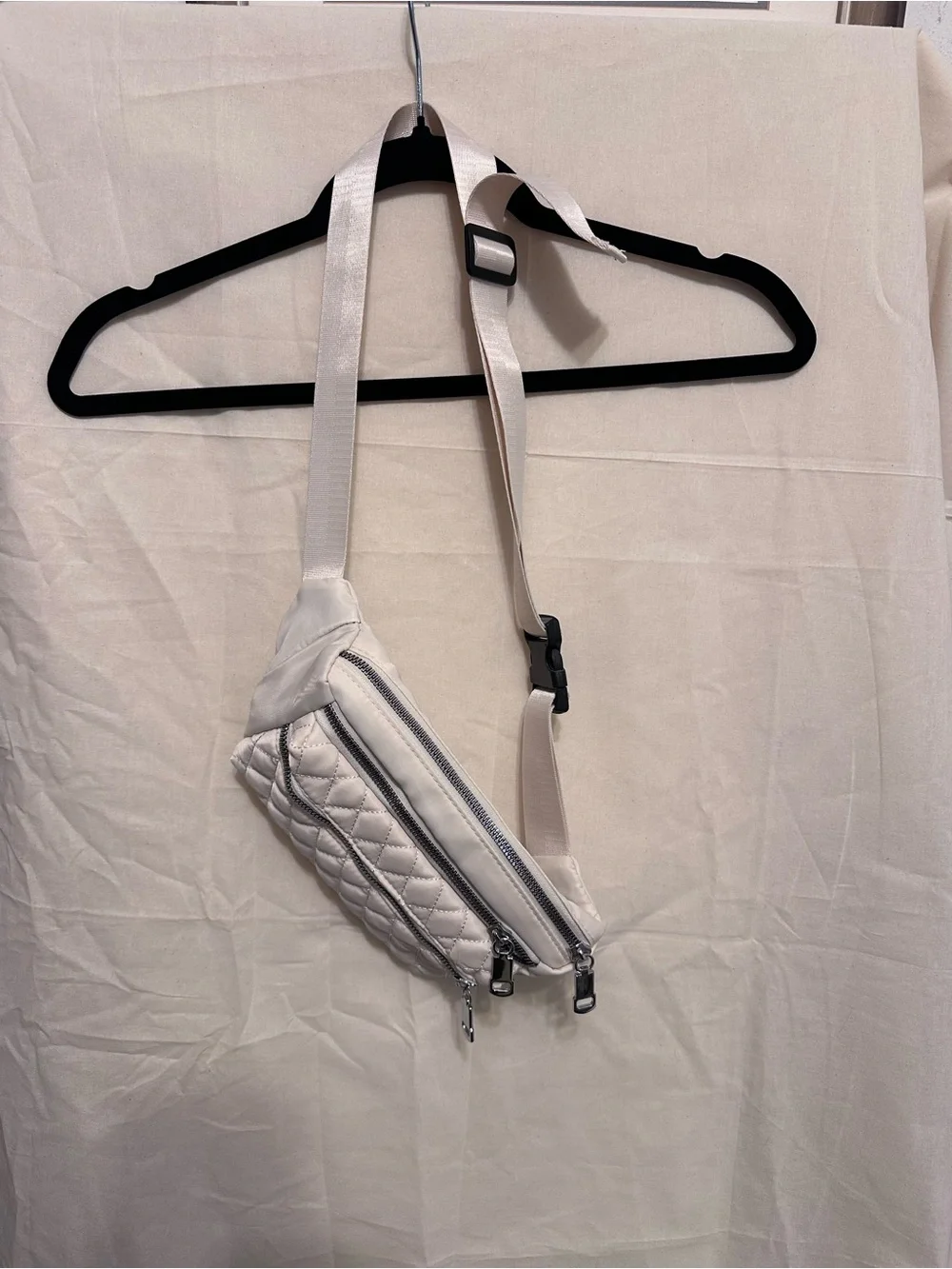 Fanny pack - Picture 2 of 3
